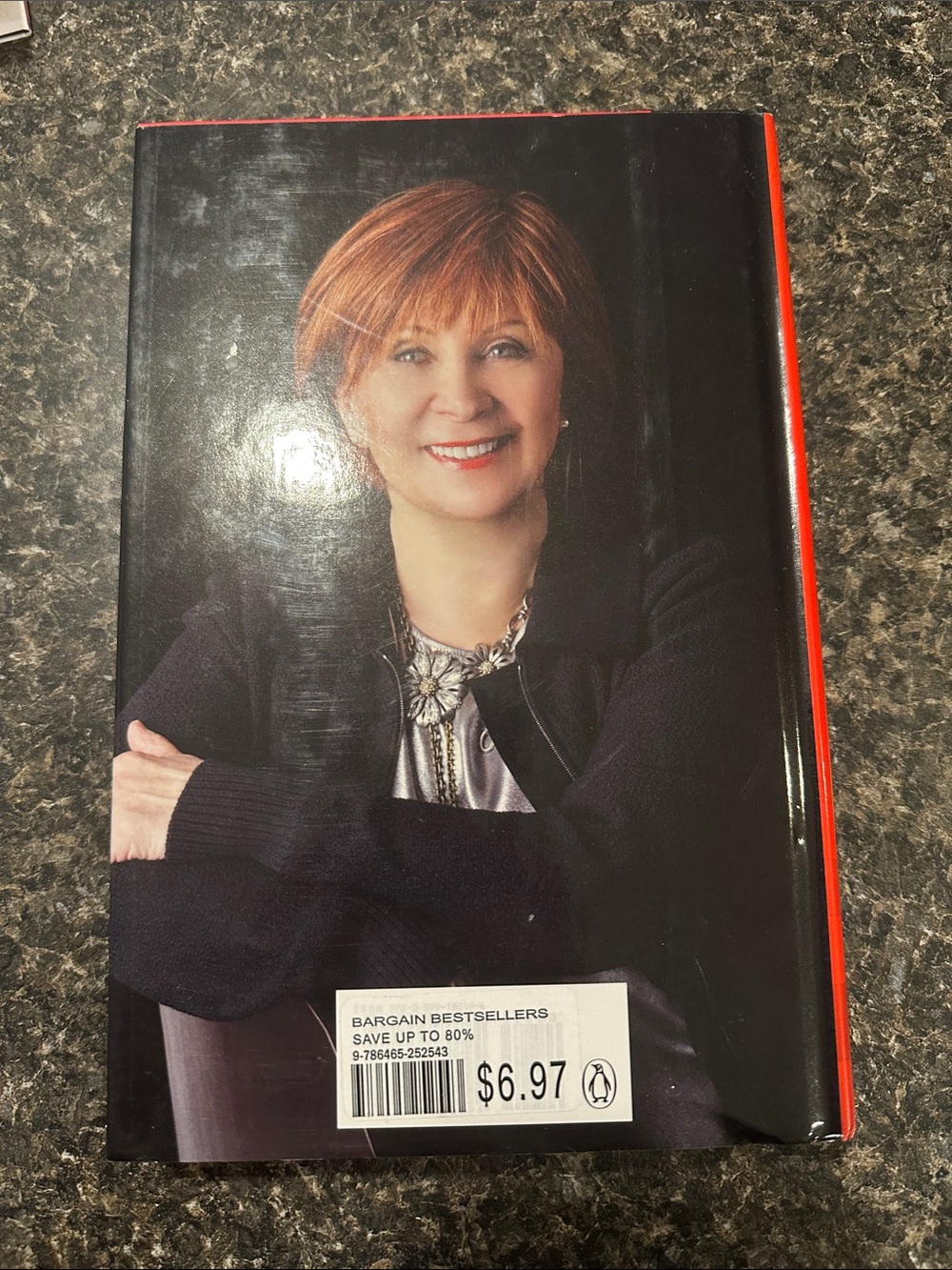Janet Evanovich Twisted Twenty-Six - Red Paperback Novel - Picture 2 of 3